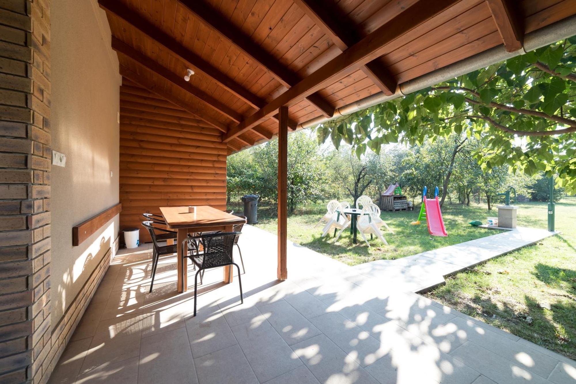 Holiday home Kevikincses Vendeghaz *